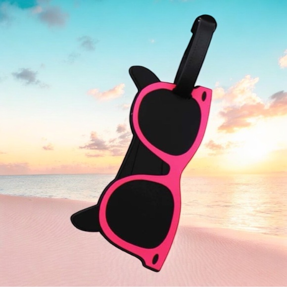 Accessories - Pink Sunglasses Luggage Tag NEW
